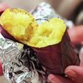 ひなかなかか's cooksnap of when they made オーブンにお任せ！放置焼芋。.