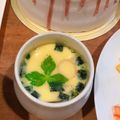 ＊Okayim＊'s cooksnap of when they made 松茸味のお吸い物で作る超簡単茶碗蒸し.