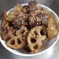 ameうめ's cooksnap of when they made 圧力鍋でホロっと！手羽元とレンコンの煮物.
