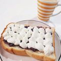 ☆はなちゃん☆☆'s cooksnap of when they made あんこと生クリーム♡トースト.