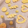 ポヨちママ's cooksnap of when they made 雛祭り♪絞り出しクッキー、可愛く簡単♪.