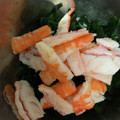 クックSY6YS8☆'s cooksnap of when they made 蒸し海老とワカメのとびっこ和え.