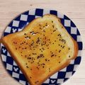 アクセル☆'s cooksnap of when they made はちみつ胡麻シナモントースト.