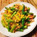 ちゃちゃまる26's cooksnap of when they made ベーコンとアスパラとコーンのバター醤油炒.