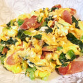 おかしらん's cooksnap of when they made 簡単♪ウインナーと小松菜の炒め物.