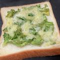 クックM6DK2O☆'s cooksnap of when they made セロリの葉×チーズトースト.
