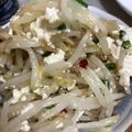 冷蔵庫レスキュー隊's cooksnap of when they made 豆腐と鶏肉ともやしのピリ辛あえ.