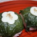 アカほっぺ's cooksnap of when they made キャラ弁♥型で抜くだけ簡単♥花おにぎり④.