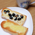 ﾋﾟﾛﾐ♡'s cooksnap of when they made おせちの残りの黒豆で☆黒豆チーズトースト.