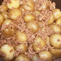 TOYMee☆'s cooksnap of when they made 新じゃがの挽肉煮っ転がし.