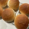 おにぎりちゃんママ's cooksnap of when they made 材料は超シンプル！モチモチお食事パン.