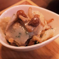 喜八＆Hacchi's cooksnap of when they made 笹かまのナメコとゴマドレッシング和え.