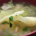 あゆたっくん's cooksnap of when they made キャベツと豆苗のお味噌汁.