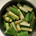 らいもんど's cooksnap of when they made S&Bシーズニングで★おつまみきゅうり.