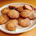 いんたーろいきん's cooksnap of when they made おからパウダーで作る黒ごま入りクッキー.