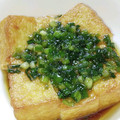 pfizer's cooksnap of when they made 絹厚揚げのフワカリ焼き♪にんにくネギダレ.