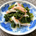 お料理ニャロメ's cooksnap of when they made 超簡単！乾燥ワカメとカニカマの酢の物.