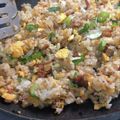 ＊Loco＊'s cooksnap of when they made やきとり缶で簡単ネギたっぷりチャーハン！.
