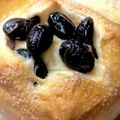 ♡Riochan♡'s cooksnap of when they made 話題入り感謝☆黒豆パン.