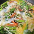 クックmichi☆♪'s cooksnap of when they made 簡単ヘルシー！豚肉とニラもやし人参卵炒め.