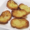RINRI☆'s cooksnap of when they made 簡単！カリカリ絶品のガーリックトースト！.