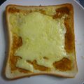 ♪rururu♪'s cooksnap of when they made チーズカレートースト.