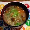 クッカーまさおちゃん's cooksnap of when they made 白菜 人参 もやし なめこの味噌汁^^.