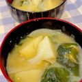 ヒロ♪エリ's cooksnap of when they made 新玉ねき&新ジャガの春のお味噌汁.