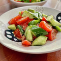 Superlittleboo's cooksnap of when they made さっぱり♪トマトときゅうりのサラダ.