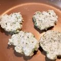 とんとん1215's cooksnap of when they made 離乳食に♡ご飯とあおさのおやき.