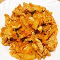 ☆たくかのママ☆'s cooksnap of when they made 10分で簡単！豚こま肉で豚キムチ.
