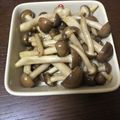 クックDRZBKV☆'s cooksnap of when they made ✼重宝副菜 ✼しめじペペロン.