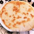 ゆっきい９'s cooksnap of when they made 無印のナンミックスで！チーズクルチャ.