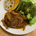 ポメちょん's cooksnap of when they made 簡単 煮込みハンバーグ.