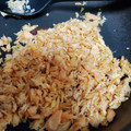 サカサ嫁's cooksnap of when they made 焼き鮭残りで！ご飯のお供 鮭ふりかけ.
