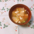 yesmama's cooksnap of when they made 白菜と油揚げと豆腐のお味噌汁☆.