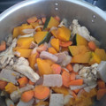 クック00Q0QZ☆'s cooksnap of when they made 家の黄金比でかぼちゃと手羽の煮物.