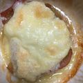 ファットン's cooksnap of when they made カマンベールチーズの北海道♪焼きりんご.