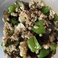 うめきち333's cooksnap of when they made 大葉でさっぱりナスとピーマンの肉味噌炒め.