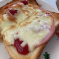 リラシャン's cooksnap of when they made ハム＆チーズのケチャップトーストサンド.