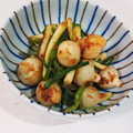 ねここfm's cooksnap of when they made リカちゃんの♡のびるのおかか炒め.