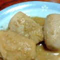 ○ゆきみだいふく○'s cooksnap of when they made 里芋とジャガ芋の甘じょっぱいごま煮.