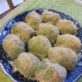 こはると散歩's cooksnap of when they made レンジで簡単にできる☆よもぎ草餅.