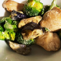 kuririka's cooksnap of when they made 鶏肉となすとピーマンのオイスターマヨ炒め.