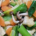 ＊★yuki★＊'s cooksnap of when they made 小松菜としめじと油揚げのお浸し.