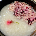 あい♪らんど's cooksnap of when they made 春よ来い♪桜の塩漬けとゆかりとろろのお粥.