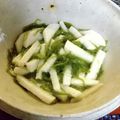 古賀竜一's cooksnap of when they made 超簡単混ぜるだけ☆めかぶと長芋のコラボ.