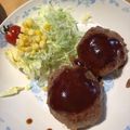 ♀がんもちゃん♀'s cooksnap of when they made 玉ねぎすり下ろし！基本の柔らかハンバーグ.
