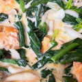 viekaie's cooksnap of when they made 鮭とほうれん草のクリーム煮.