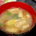 ルぴあ's cooksnap of when they made なめこときゃべつのお味噌汁.